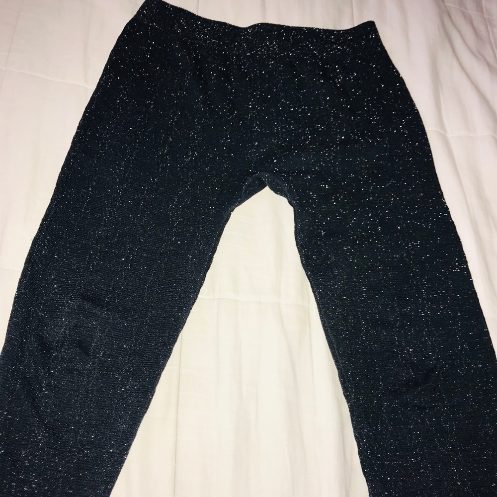A glitter black pants